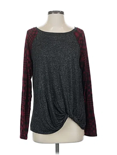 Pre-owned Maurices Long Sleeve T-shirt In Gray