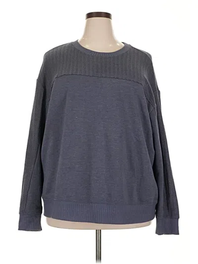 Pre-owned Maurices Long Sleeve T-shirt In Gray