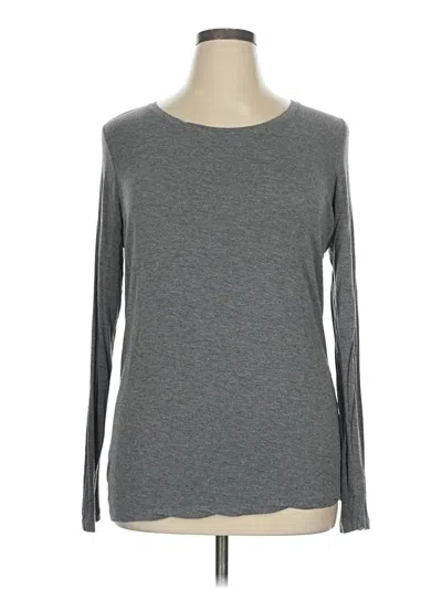 Pre-owned Maurices Long Sleeve T-shirt In Gray