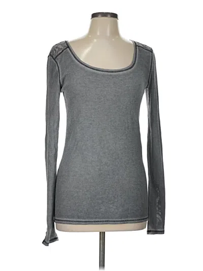 Pre-owned Maurices Long Sleeve T-shirt In Gray