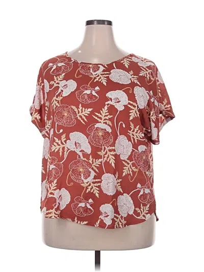 Pre-owned Maurices Short Sleeve Blouse In Burgundy