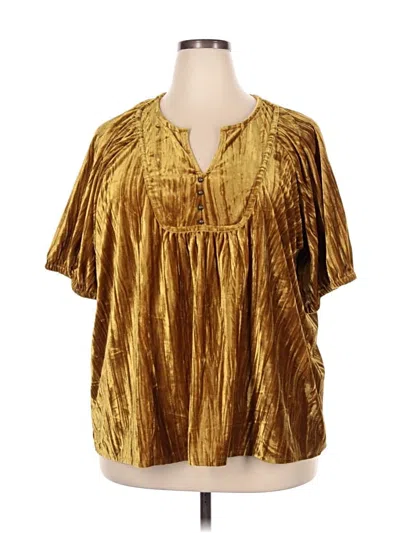Pre-owned Maurices Short Sleeve Blouse In Gold