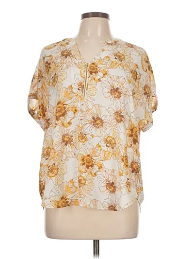 Pre-owned Maurices Short Sleeve Blouse In Gold