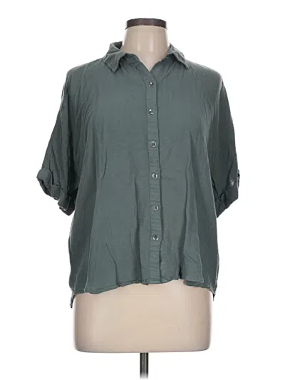 Pre-owned Maurices Short Sleeve Blouse In Gray