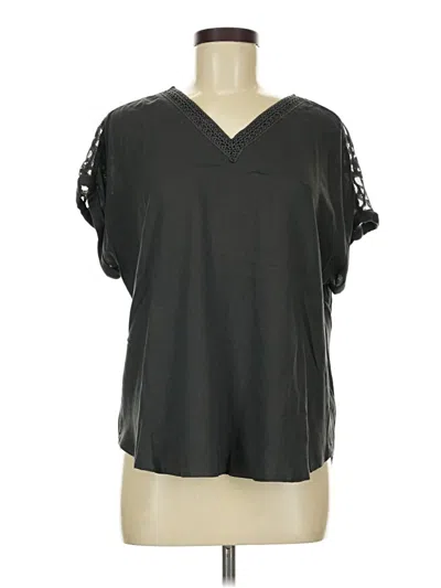 Pre-owned Maurices Short Sleeve Blouse In Gray