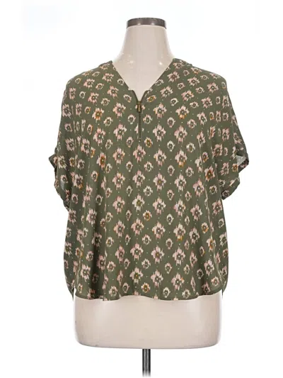 Pre-owned Maurices Short Sleeve Blouse In Green