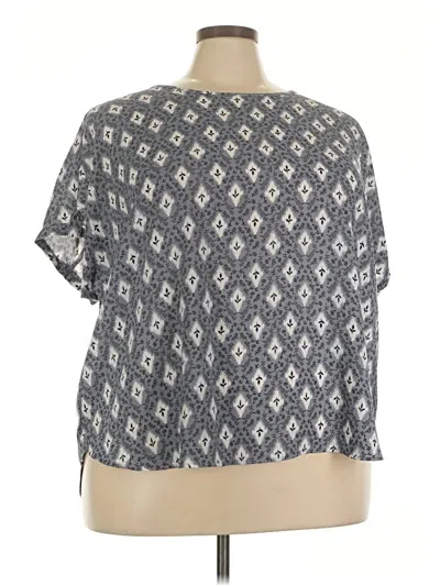 Pre-owned Maurices Short Sleeve Top Gray Mock Neckline Tops