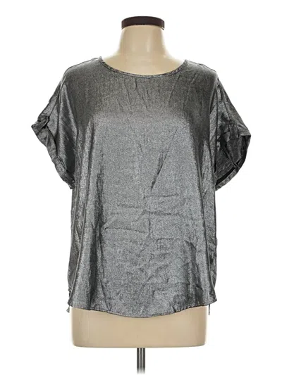 Maurices Short Sleeve Top Silver Metallic Pattern Scoop Neck Tops