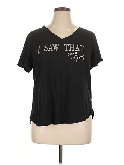 Pre-owned Maurices Short Sleeve T-shirt In Black