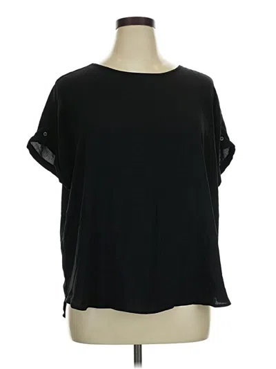 Pre-owned Maurices Short Sleeve T-shirt In Black