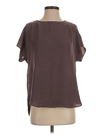 Pre-owned Maurices Short Sleeve T-shirt In Brown