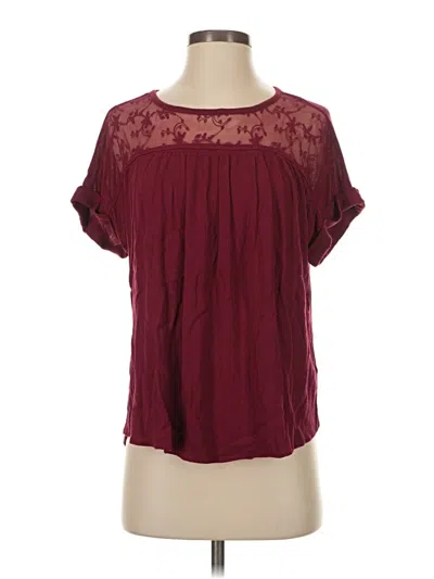 Pre-owned Maurices Short Sleeve T-shirt In Burgundy
