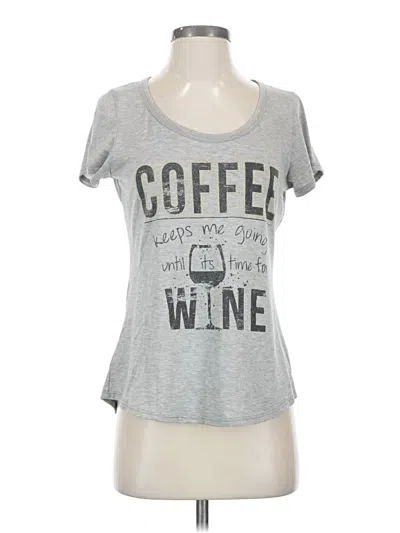 Pre-owned Maurices Short Sleeve T-shirt In Gray