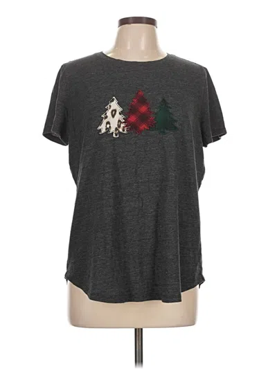 Pre-owned Maurices Short Sleeve T-shirt In Gray