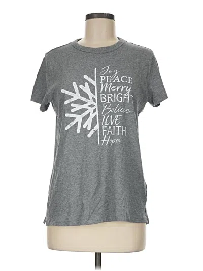 Pre-owned Maurices Short Sleeve T-shirt In Gray