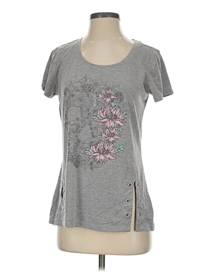 Pre-owned Maurices Short Sleeve T-shirt In Gray