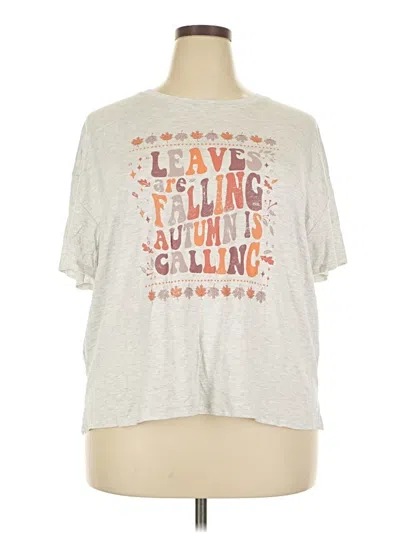 Pre-owned Maurices Short Sleeve T-shirt In Silver