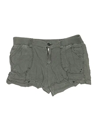 Pre-owned Maurices Shorts In Green
