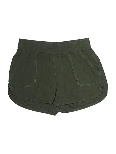Pre-owned Maurices Shorts In Green