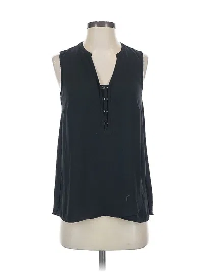 Pre-owned Maurices Sleeveless Blouse In Black