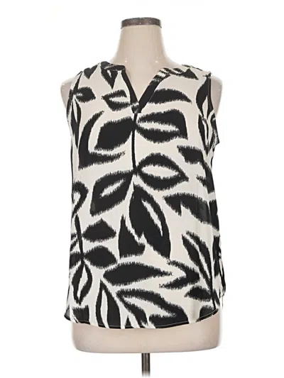 Pre-owned Maurices Sleeveless Blouse In Ivory