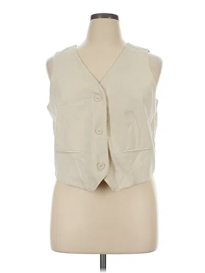 Pre-owned Maurices Sleeveless Blouse In Ivory