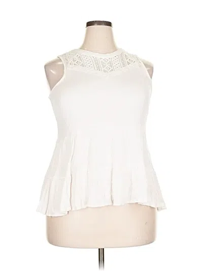 Pre-owned Maurices Sleeveless Blouse In White