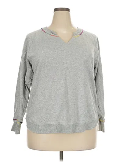 Pre-owned Maurices Sweatshirt In Gray