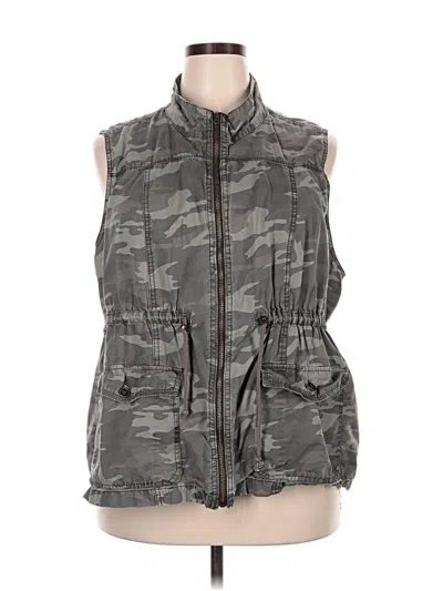 Pre-owned Maurices Vest In Gray