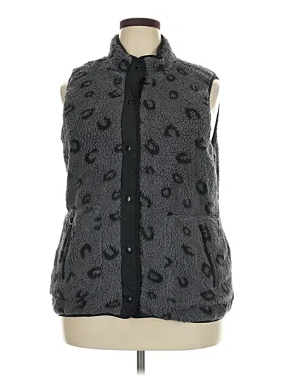 Pre-owned Maurices Vest In Gray