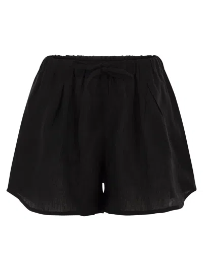 Maurizio Mykonos Inen Shorts With Elasticated Waistband And Drawstring In Black