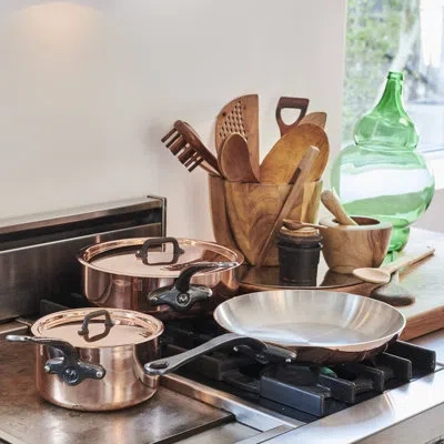 Mauviel M'heritage 150 Ci Curved Splayed Saute Pan With Cast Iron Handle, 2.1-qt In Copper