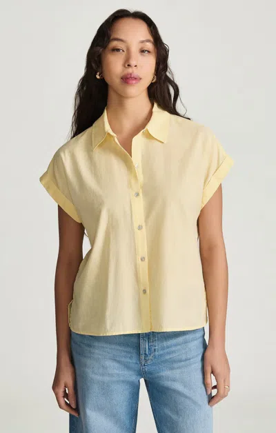 Mavi Sleeveless Button-up Shirt In Sunlight In Yellow