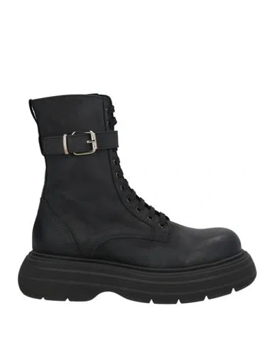 Max & Co . Woman Ankle Boots Black Size 10 Leather