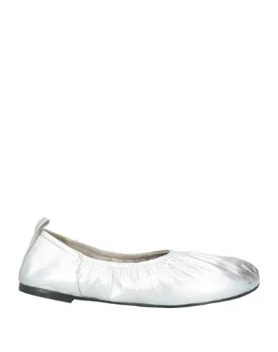 Max & Co . Woman Ballet Flats Silver Size 9 Leather