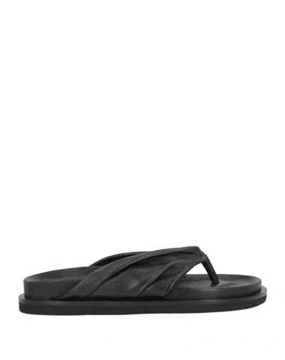 Max & Co . Woman Thong Sandal Black Size 7 Leather In Purple