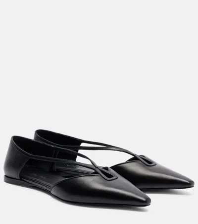 Max Mara Amatassa Leather Ballet Flats In Black