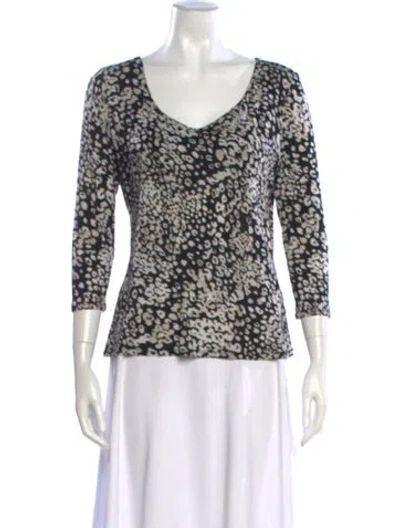 Pre-owned Max Mara Animal Print V-neck Top In Black