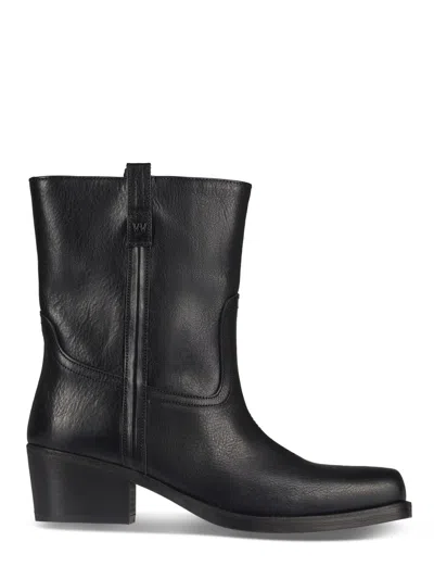 Max Mara Ankle Boots With Pointed Toe In Black