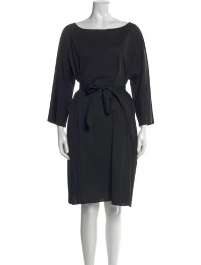 Pre-owned Max Mara Bateau Neckline Knee-length Dress In Black