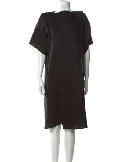 Pre-owned Max Mara Bateau Neckline Midi Length Dress In Black