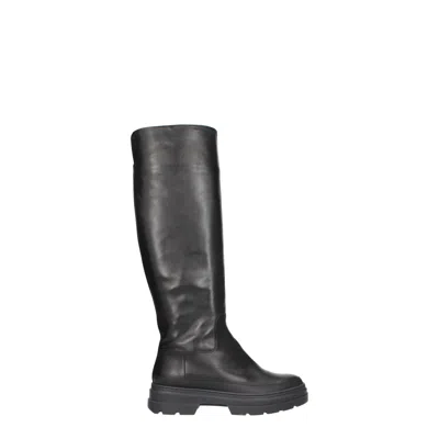 Max Mara Black Leather Boot
