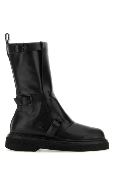 Max Mara Boots In Black