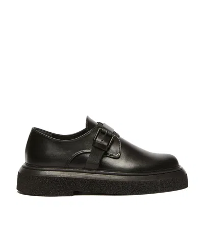 Max Mara Button Logos On The Side Of The Emblem In Black