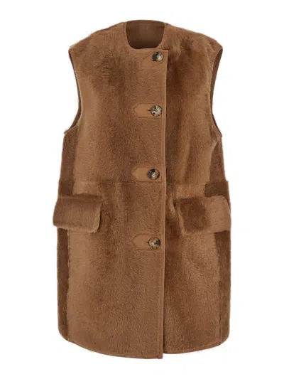 Max Mara Buttoned Sleeveless Coat In Brown