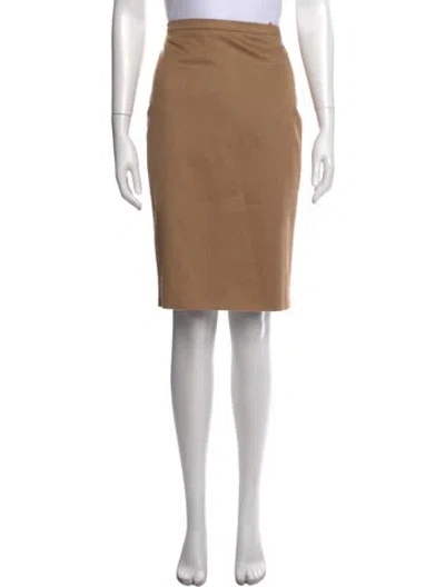Pre-owned Max Mara Camel Leather Knee-length Skirt In Neutral