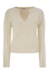 Max Mara Luxurious Knit Sweater In Virgin Wool In Beige