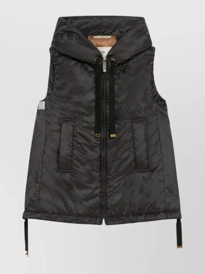 Max Mara Canvas Drawstring Hooded Sleeveless Gilet