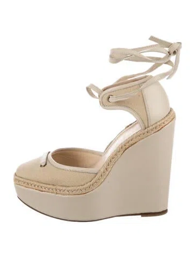 Pre-owned Max Mara Canvas Pumps In Neutrals