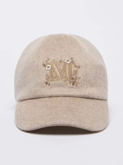 Max Mara Cap In Cashmere In Beige